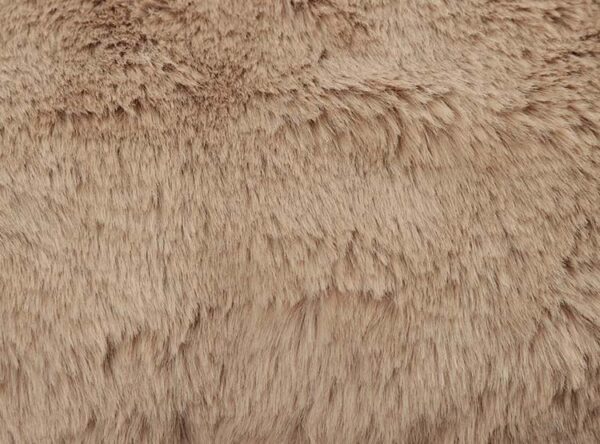“Manta beige peludito – comunidad familiar cálida”